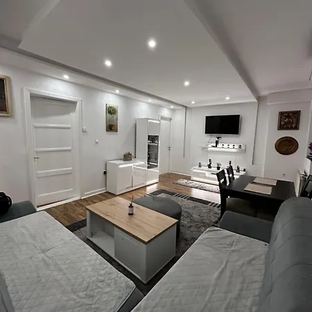 Apartment Elma